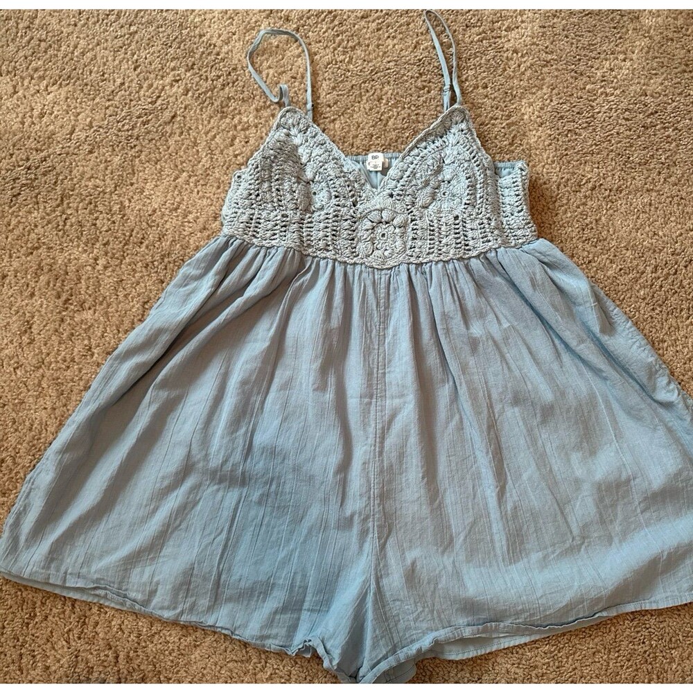 BP Baby Blue Shorts Jumper – Size Large, Adjustable Straps